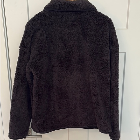 Spyder | Cozy Black Fleece Pullover - Picture 4 of 5